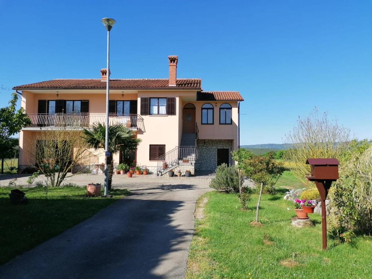 Kršan Apartman Martina 아파트 외부 사진